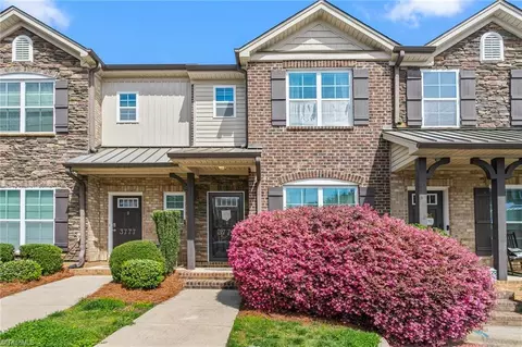 3779 Shadow Ridge Dr, High Point, NC 27265