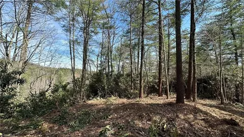 000 White Rock Rd, Lenoir, NC 28645