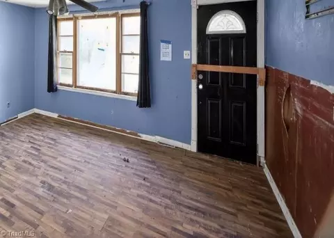 Living - 5262 Rosedale St, Trinity, NC 27370 photo 1 of 2