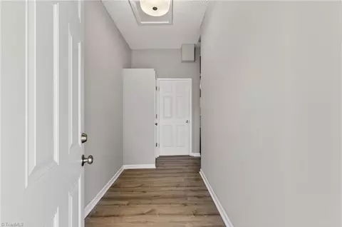 Entry Way - 811 Vail Ave, High Point, NC 27260 photo 2 of 5