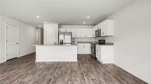 Kitchen - 6374 Cedar Hill Ct, Trinity, NC 27370 photo 1 of 2