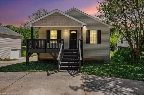 211 Turner St, Winston Salem, NC 27104