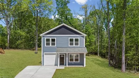 1391 Motor Rd, Winston Salem, NC 27105