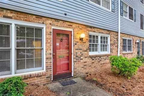 611 Gunston Ct #B, Winston Salem, NC 27106