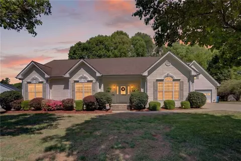 3382 Rebecca Dr, Summerfield, NC 27358