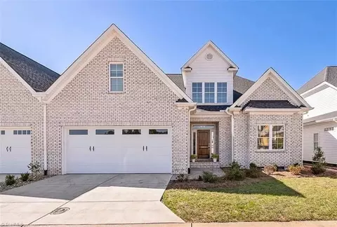 2811 Elim Shores Ter, Greensboro, NC 27410