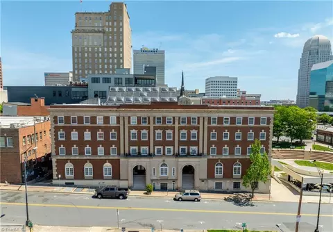 315 Spruce St N #307, Winston Salem, NC 27101