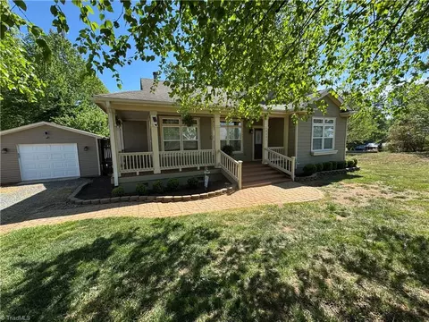 6531 Nc Highway 66, King, NC 27021