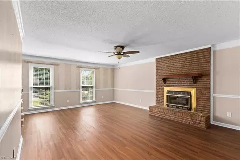 Living - 4806 Westhaven Ln, Trinity, NC 27370 photo 3 of 3