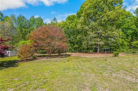 Exterior - 4806 Westhaven Ln, Trinity, NC 27370 photo 2 of 3