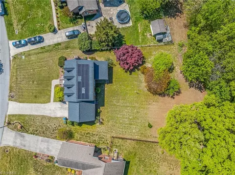View/Area - 4806 Westhaven Ln, Trinity, NC 27370 photo 2 of 2