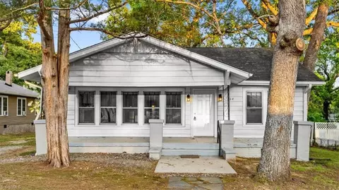 408 Hodgin St, High Point, NC 27262