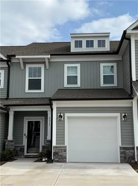 4035 Aster Point Ct, Pfafftown, NC 27040