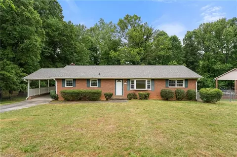 115 Vista Way Dr, Kernersville, NC 27284