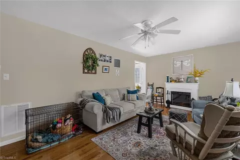 Living - 1014 Pine Ln, Eden, NC 27288 photo 1 of 1