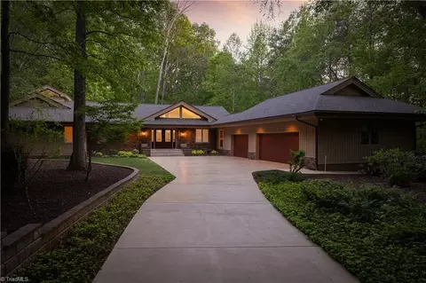 501 Poplar Ridge Ct W, Greensboro, NC 27455