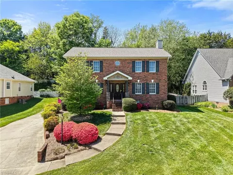 4450 Greenfield Way Dr, Winston Salem, NC 27103