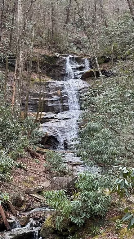 tbd Darnell Creek Rd, Millers Creek, NC 28651