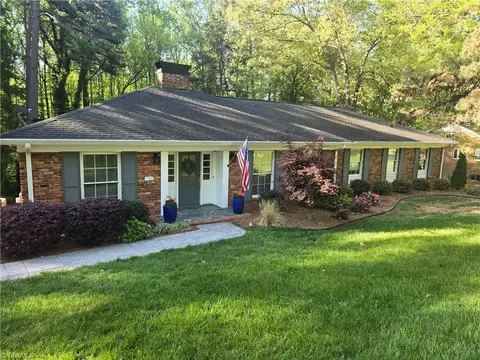 3380 Kirklees Rd, Winston Salem, NC 27104