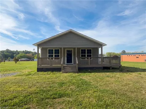 314 Kime Ave E, Liberty, NC 27298