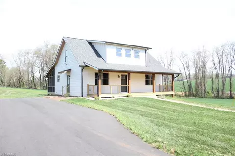 500 Norman Ln, Dobson, NC 27017