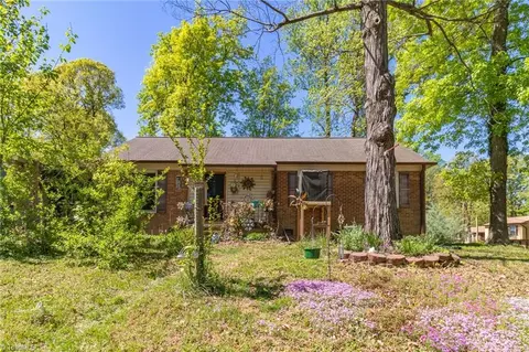 4100 Olympia Dr, Greensboro, NC 27406