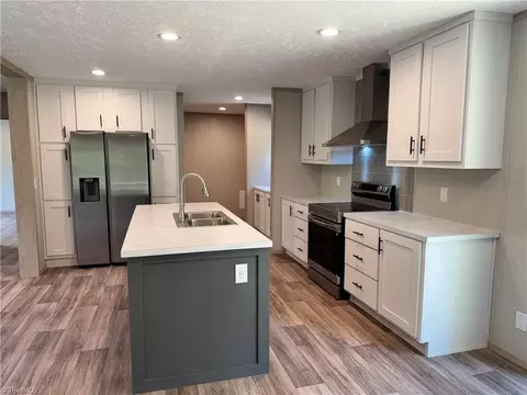 5640 Plantation Dr, Trinity, NC 27370 photo 6