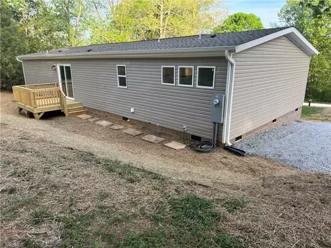 5640 Plantation Dr, Trinity, NC 27370 photo 29