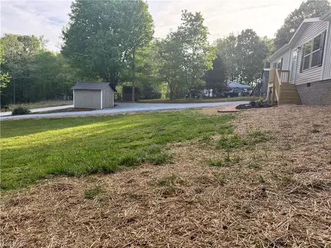 5640 Plantation Dr, Trinity, NC 27370 photo 33