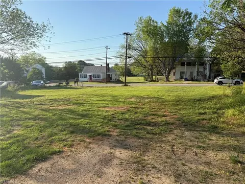 00 Main St E, Yadkinville, NC 27055