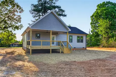 6141 Pepperidge Way, Climax, NC 27233