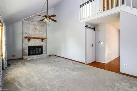 Living - 204 Oak Forest Ln, Trinity, NC 27370 photo 1 of 2