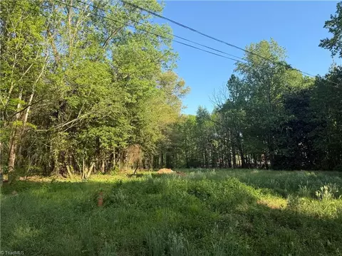 00 Courtney Huntsville Rd, Yadkinville, NC 27055