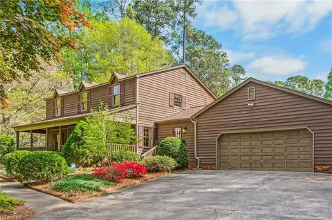 7 Twin Acres Dr, Lexington, NC 27292