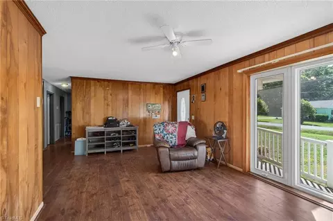Living - 4239 Brown Loop, Randleman, NC 27317 photo 3 of 4