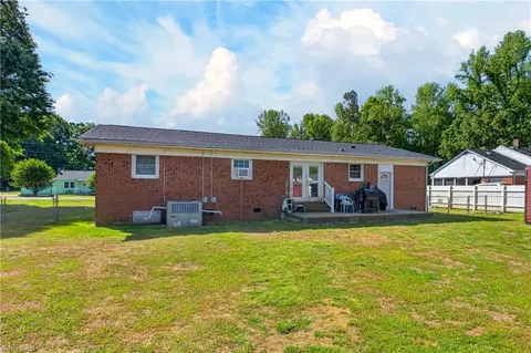 Exterior - 4239 Brown Loop, Randleman, NC 27317 photo 4 of 5