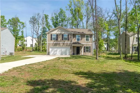 560 Main St N, Denton, NC 27239