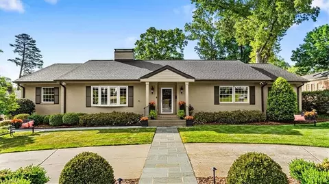 1902 Pembroke Rd, Greensboro, NC 27408