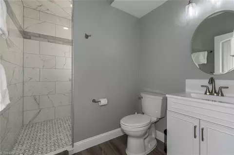 Bath - 161 Burberry Dr, Purlear, NC 28665 photo 6 of 7