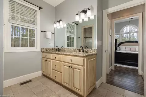 Entry Way - 161 Burberry Dr, Purlear, NC 28665 photo 2 of 2