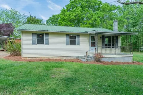 171 Bob Callicut Dr, Lexington, NC 27292