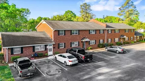 110 Hedgecock Ave, Winston Salem, NC 27104