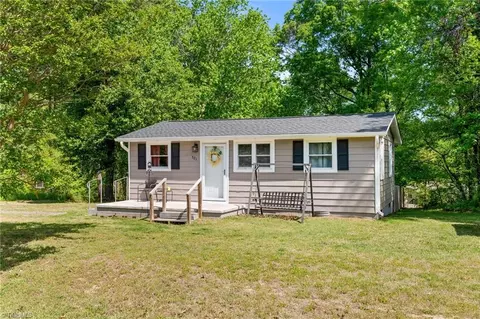 521 Cynthia Rd, Greensboro, NC 27406