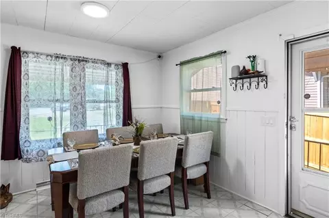 Dining - 2307 Green Dr E, High Point, NC 27260 photo 3 of 3