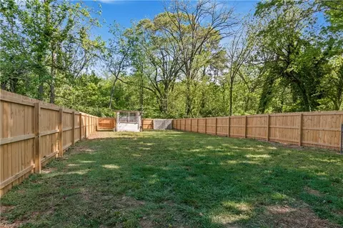 Exterior - 2307 Green Dr E, High Point, NC 27260 photo 5 of 6