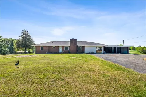 797 Hill Everhart Rd, Lexington, NC 27295