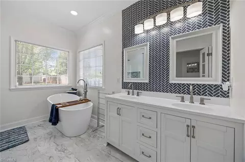 Bath - 408 Maverick Trail Dr, King, NC 27021 photo 1 of 4