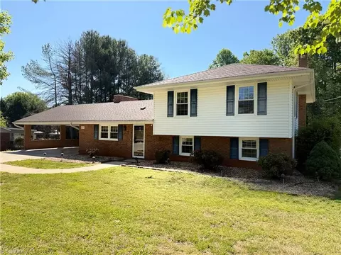 5151 River Road Liberty Grove Church Rd, North Wilkesboro, NC 28659