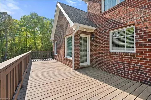 Exterior - 310 Cascade Dr, High Point, NC 27265 photo 2 of 4