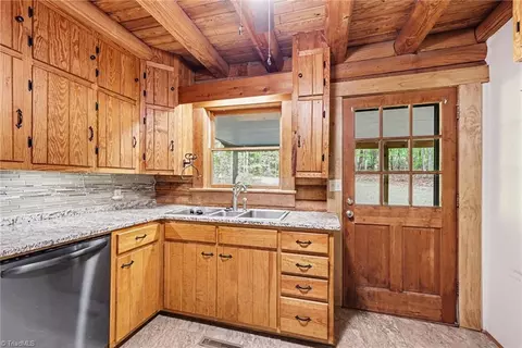 Kitchen - 809 Nance Rd, Denton, NC 27239 photo 3 of 3